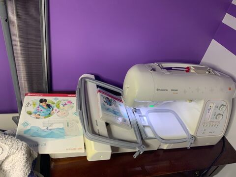BRODEUSE MACHINE � COUDRE HUSQVARNA VIKING H/CLASS 600 e 490 Dinan (22)