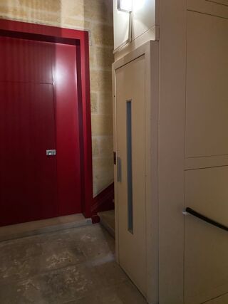  Appartement � vendre 4 pi�ces 150 m�