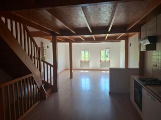  Appartement à louer 3 pièces 90 m²