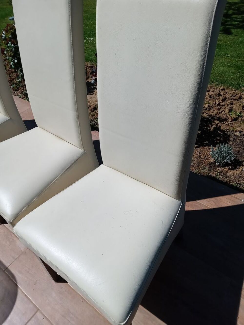 4 chaises en cuir Meubles