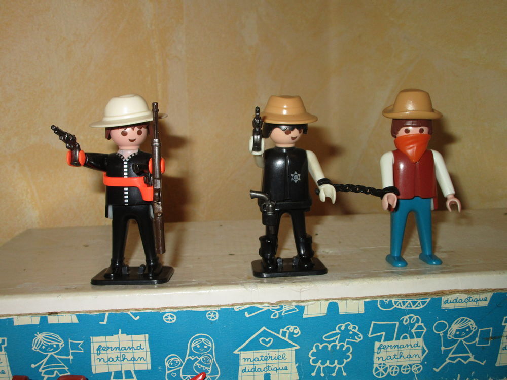 PLAYMOBIL CHAPEAU CASQUE+COWBOY Jeux / jouets