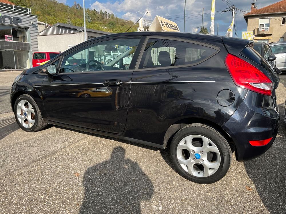 Fiesta 1.4 TDCi 70 FAP Titanium 2011 occasion 42700 Firminy