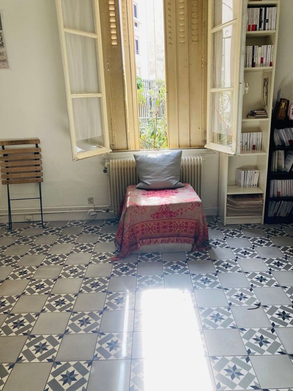 Vente Appartement Grand studio de charme près du Panthéon dans ruelle pavée Paris 5