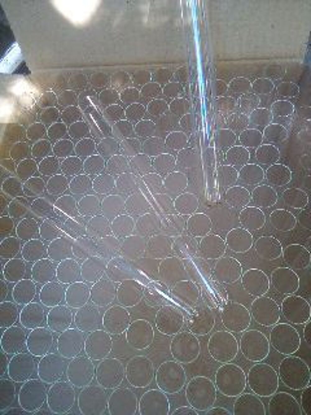 Tubes &agrave; essai &agrave; donner sur Marseille 4&egrave;me Bricolage