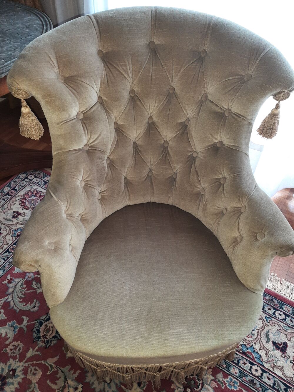 Fauteuil crapaud beige Meubles