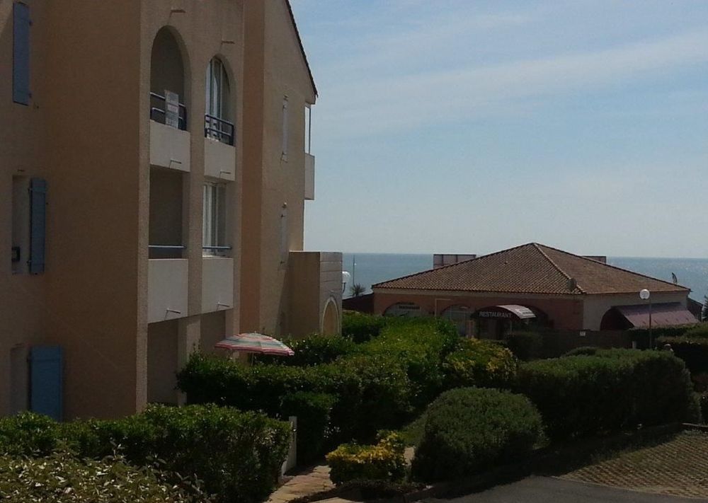   Appartement proche de la mer terrasse wifi  Pays de la Loire, Les Sables-d'Olonne (85100)
