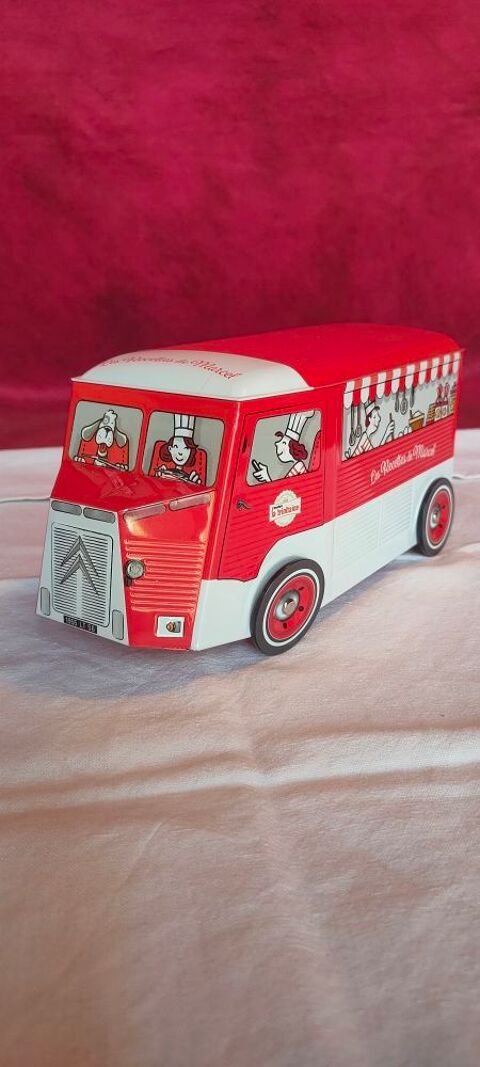 Fourgonnette Citroën type H ( les recettes de Marcel ) 15 Avermes (03)