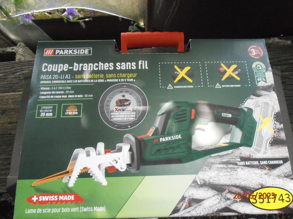 Suite d&eacute;m&eacute;nagement Bricolage