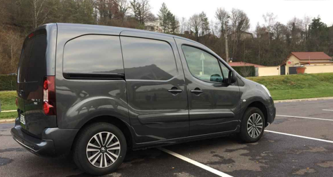 Peugeot Partner PARTNER FOURGON 120 L1 1.6 BLUEHDI 120 S&S BVM6 PACK CLIM NAV 2017 occasion Morangis 91420