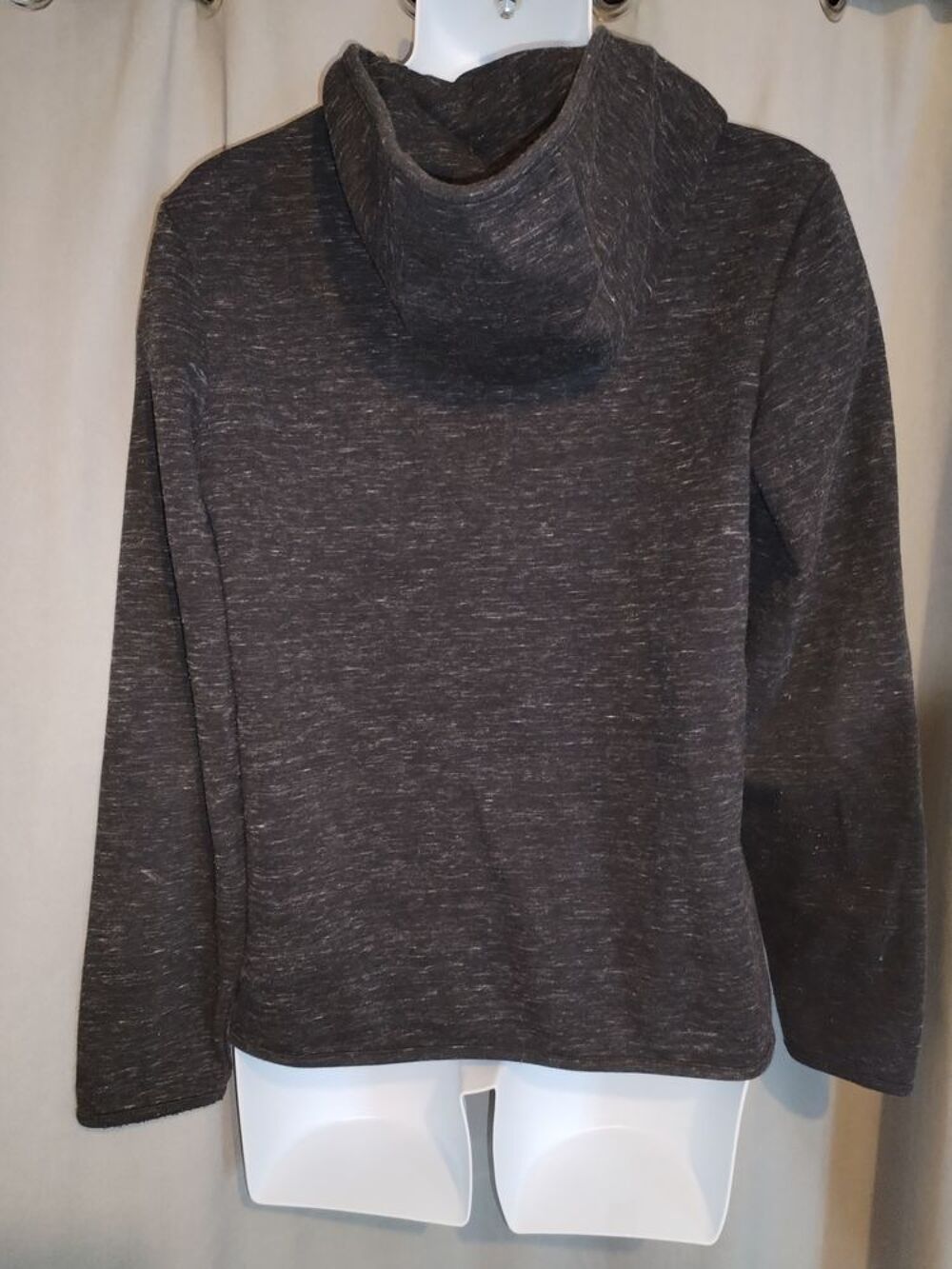 Gilet BONOBO JEANS (Taille M) 0.50 € Vêtements