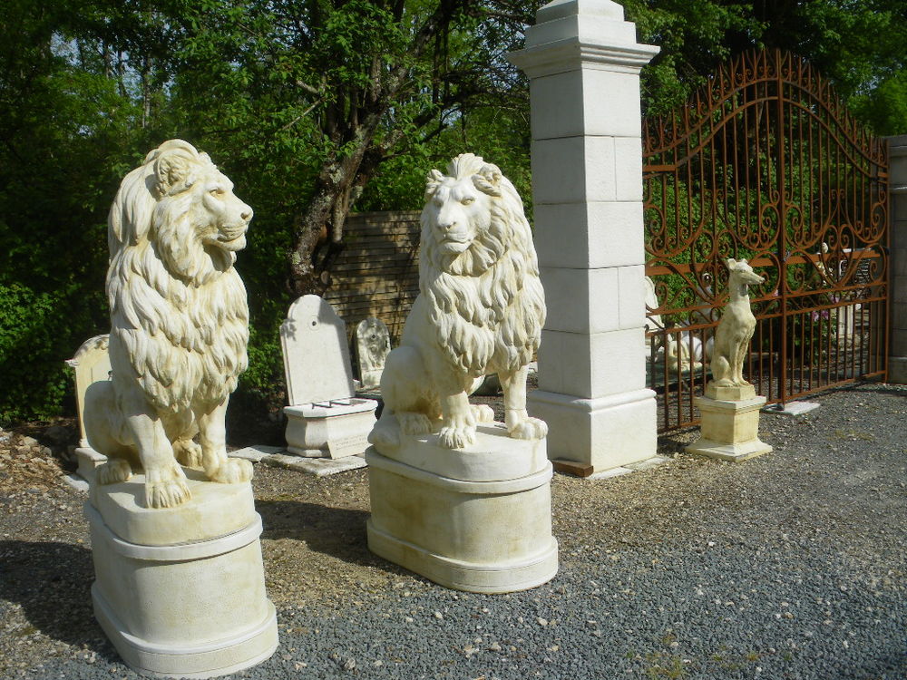 Statue de lion en pierre Décoration