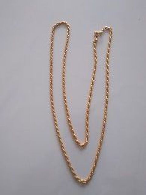 Collier plaqu OR 10 Naujac-sur-Mer (33)