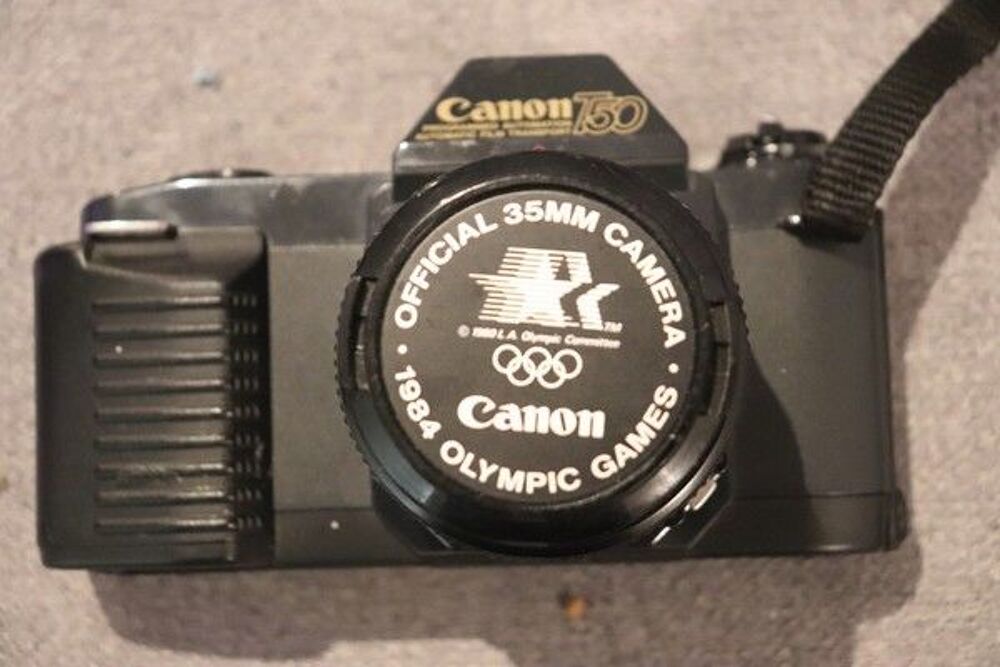 Appareil photos CANON T50 Photos/Video/TV