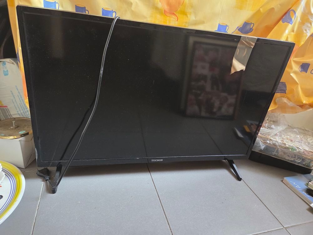 Tv 80 cm marque leclerc Photos/Video/TV