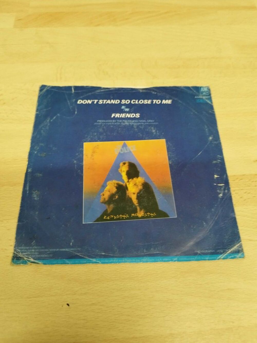 Vinyle 45 tours THE POLICE Don't stand so close to me CD et vinyles