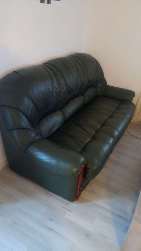 canap cuir 3places 80 Saint-Herblon (44)