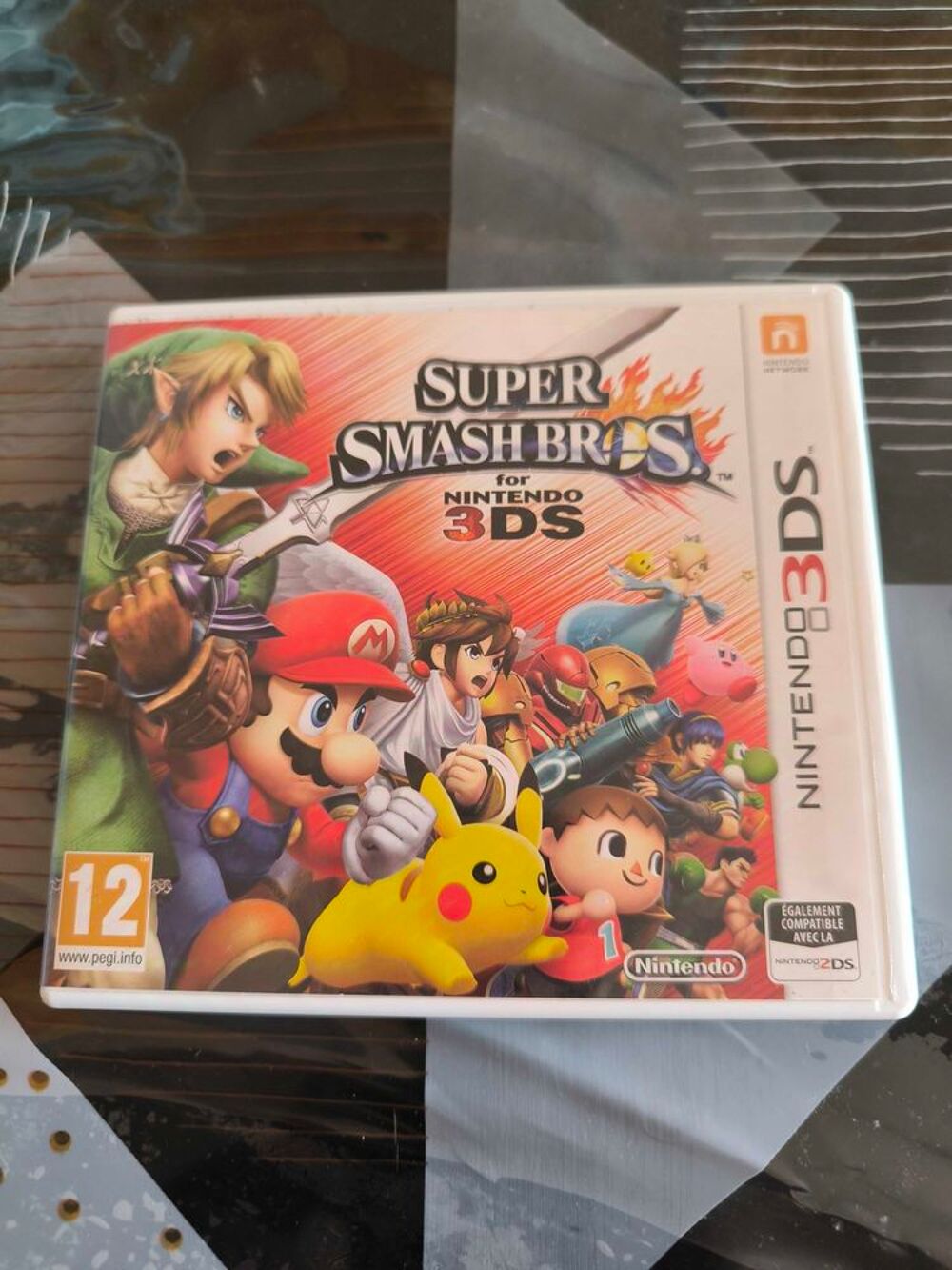 jeux 3ds super smashbros en boite Consoles et jeux vidéos
