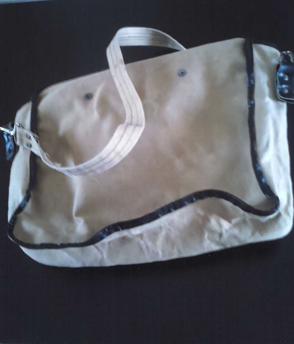 Achetez besace de chasse occasion annonce vente Limoges 87