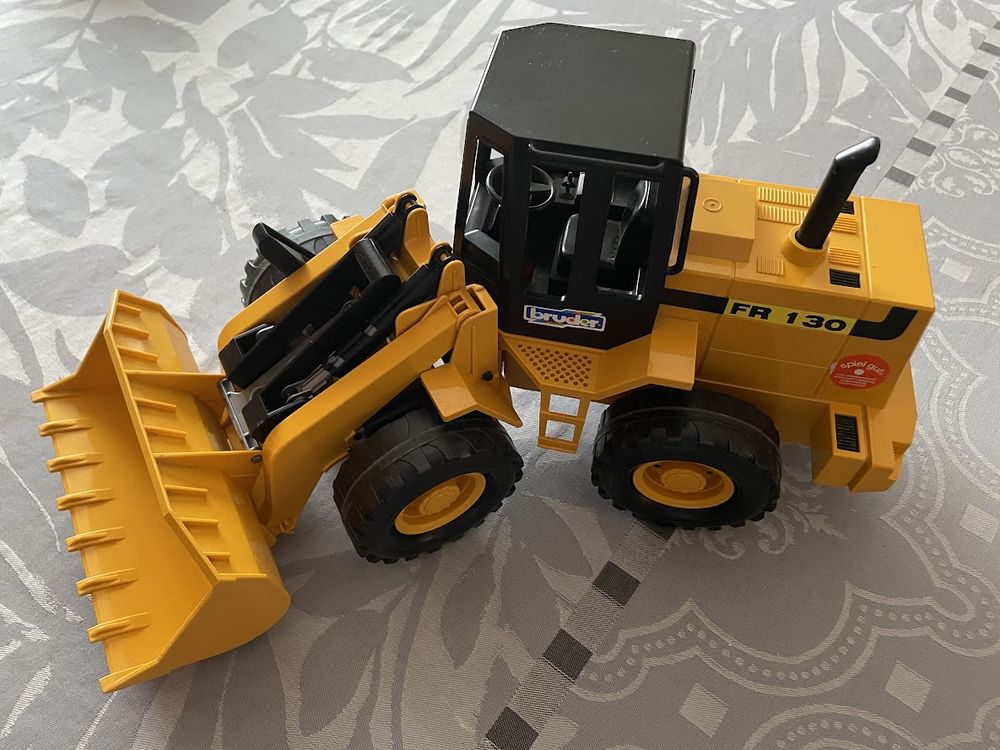 Chargeur Bruder FR 130 (made in Germany) Jeux / jouets