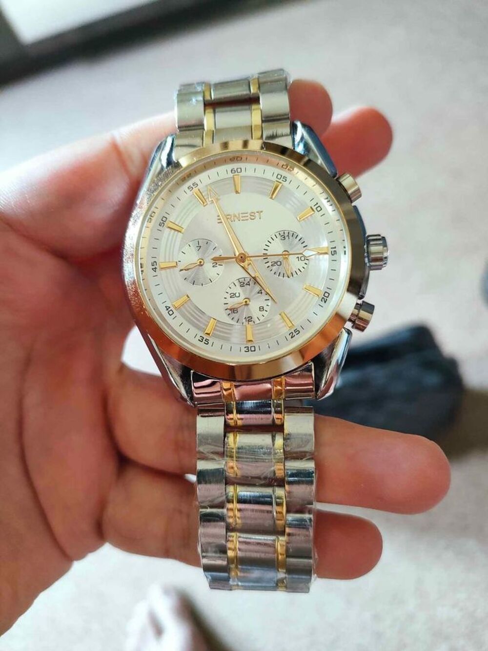 montre automatique ernest
Bijoux et montres