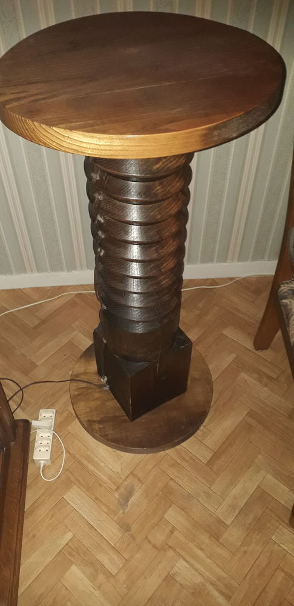 Console sur vis de pressoir Meubles