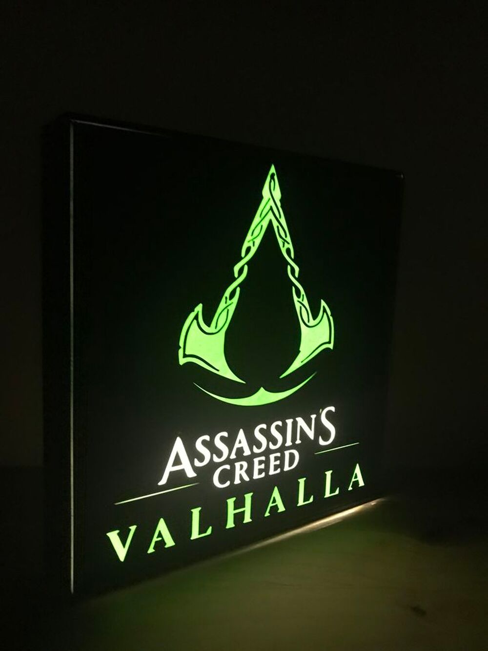 Lampe ASSASSINS CREED &eacute;clairage leds &agrave; piles Décoration
