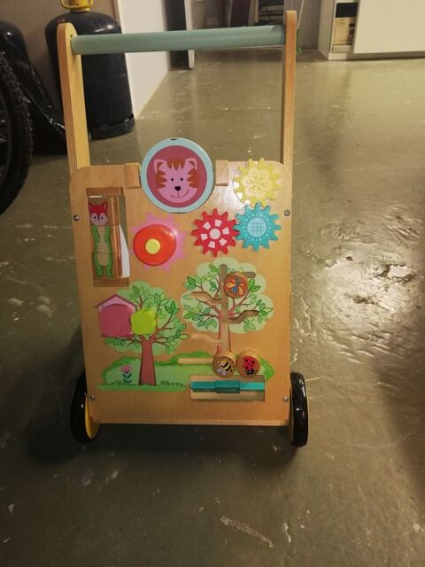 chariot b�b� 10 Franqueville-Saint-Pierre (76)