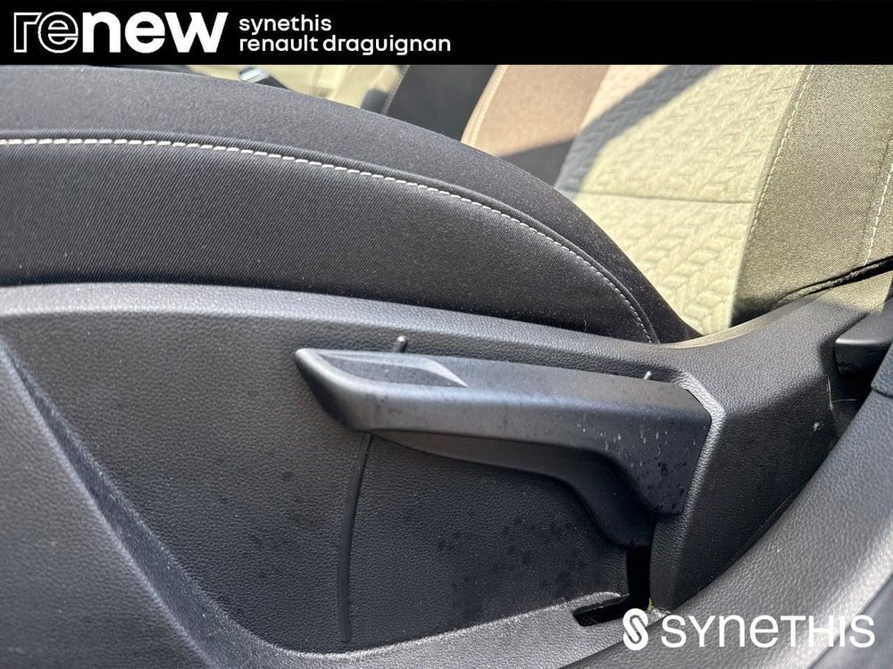 Clio V Clio E-Tech full hybrid 145 Evolution 2023 occasion 83300 Draguignan