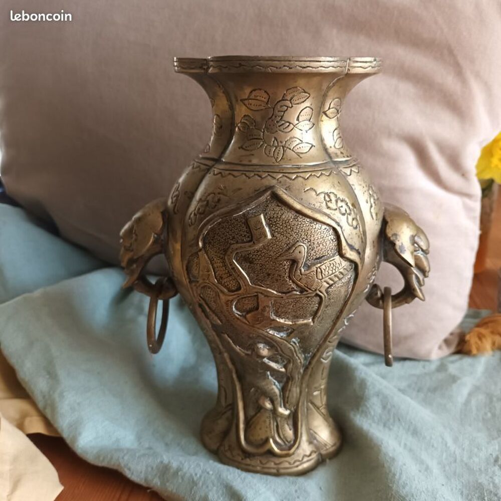 Vase bronze dor&eacute; chinois elephant chine thailande laos asie Décoration
