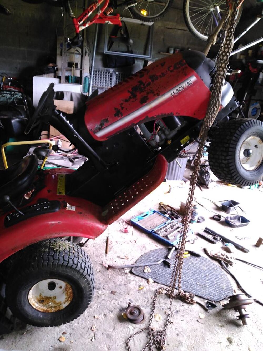   DEPANNAGE DE TRACTEUR TONDEUSE 