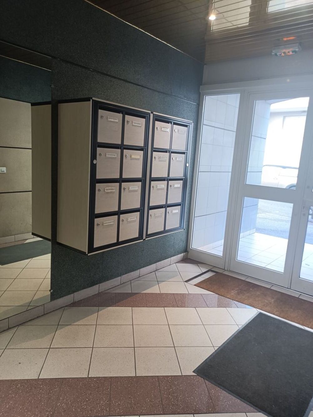 Vente Appartement appartement T2 de 46 M2 + 
Véranda fermée 4M2
TOULON Toulon