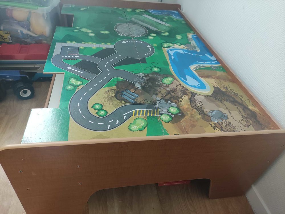 Grande table de jeu Mobilier enfants