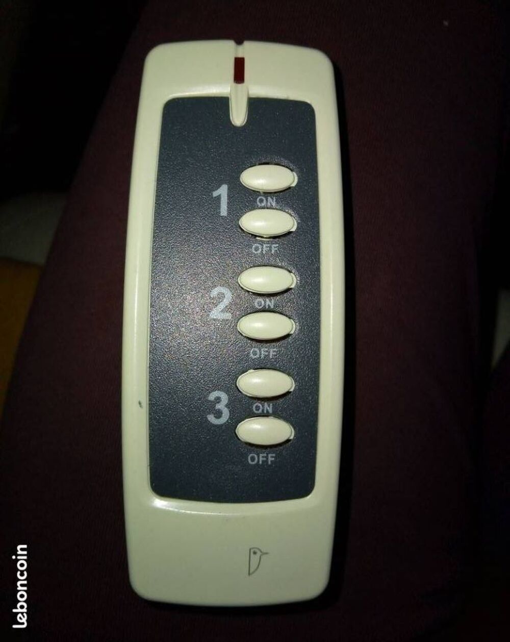 T&eacute;l&eacute;commande Auchan RF1112-TX Bricolage