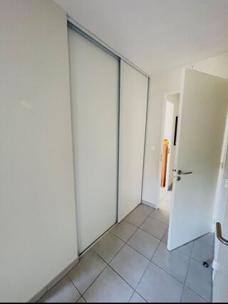  Appartement � louer 4 pi�ces 78 m�