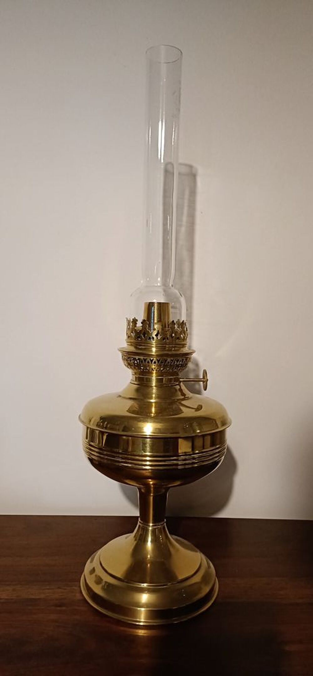 Lampe &agrave; p&eacute;trole en cuivre Décoration