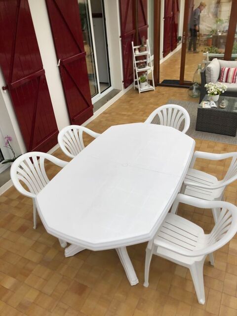 Salon jardin 60 Saint-Nicolas-de-Redon (44)