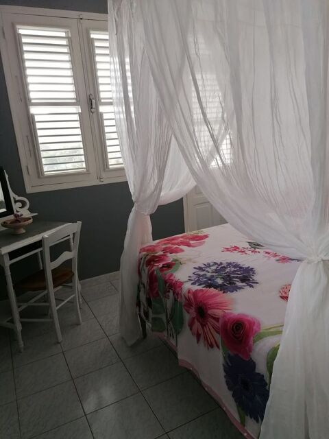  Appartement  louer 4 pices 130 m