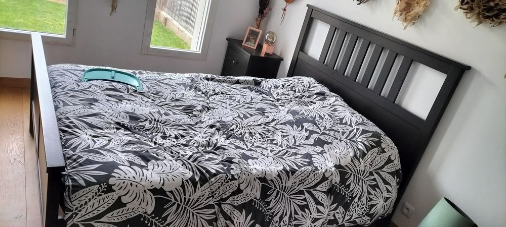 Lit 140/190+commode + table de nuit Meubles
