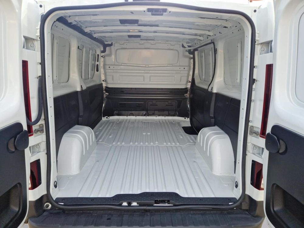 Trafic TRAFIC FG BLUE DCI 150 L1H1 3T AUTO EXTRA 2025 occasion 42120 Le Coteau