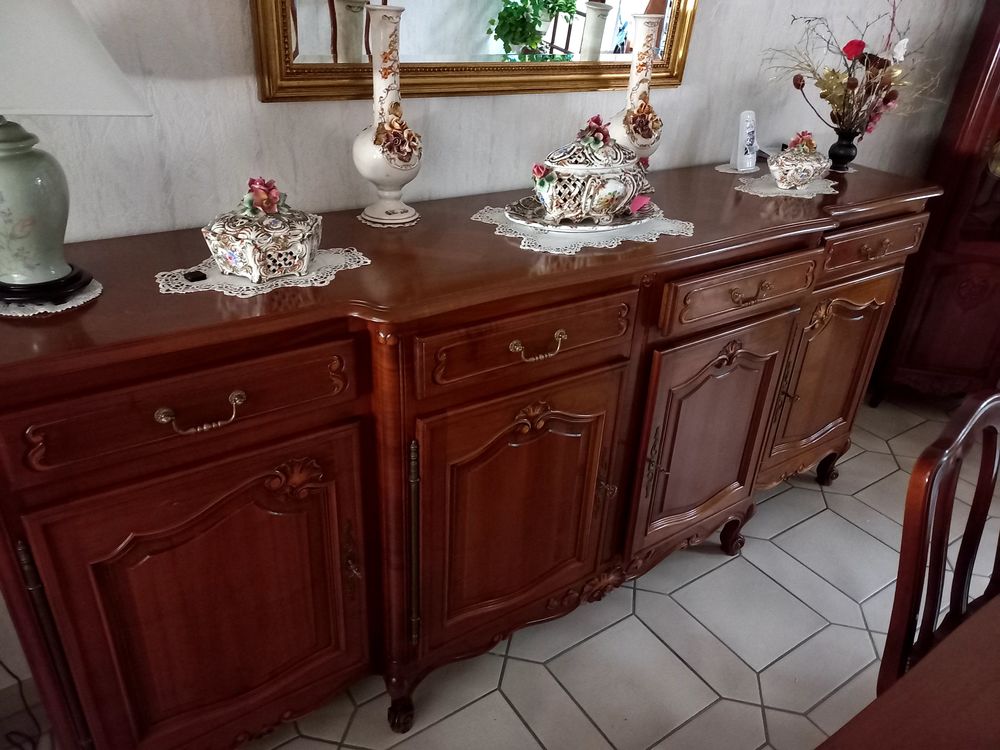 SALLE A MANGER Meubles