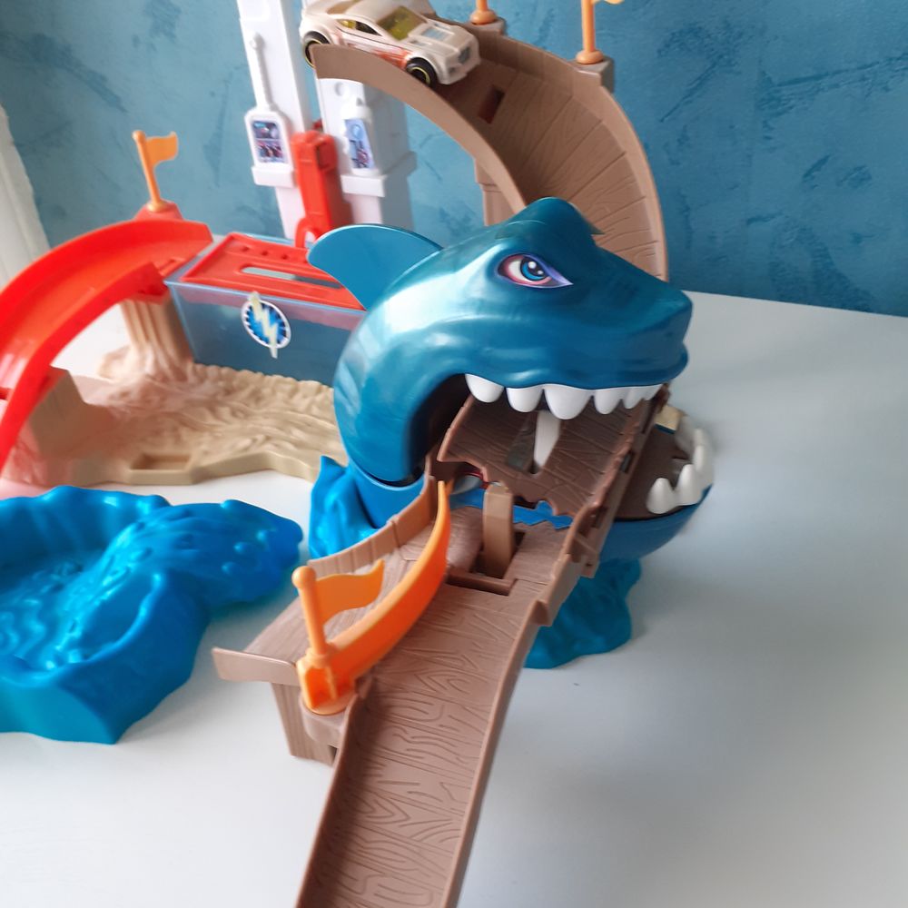 HOT WHEELS REQUIN ATTAQUE Jeux / jouets
