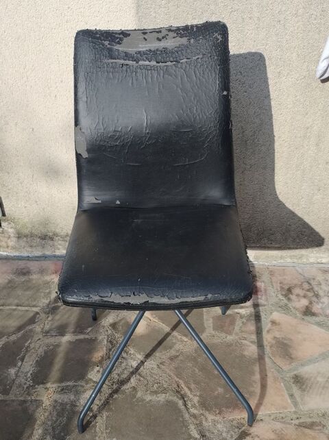 Chaise de bureau (ou autre)  HABITAT  retapisser 20 Magny-le-Hongre (77)