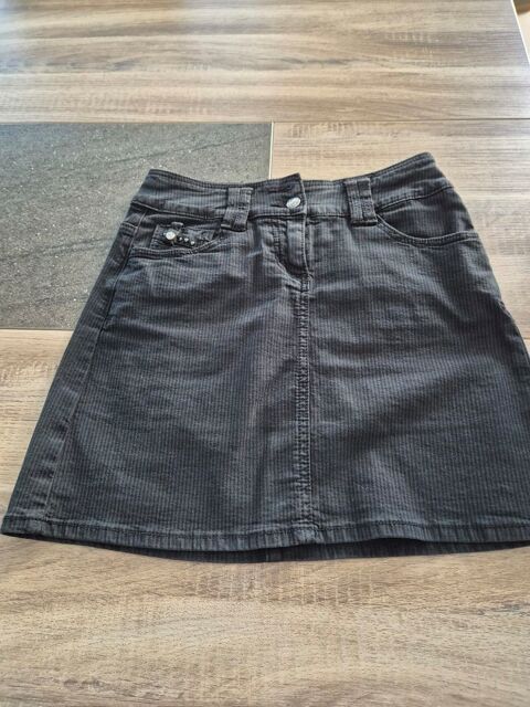 JUPE FEMME 5 Donz�re (26)