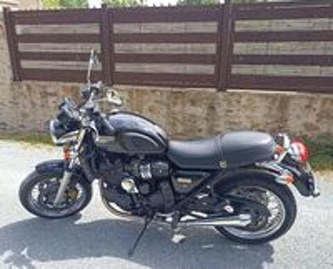 TRIUMPH 2004 occasion 79140 Cerizay