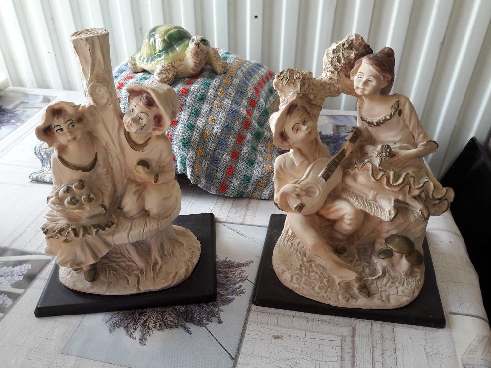 Vintage * sculptures en biscuit 