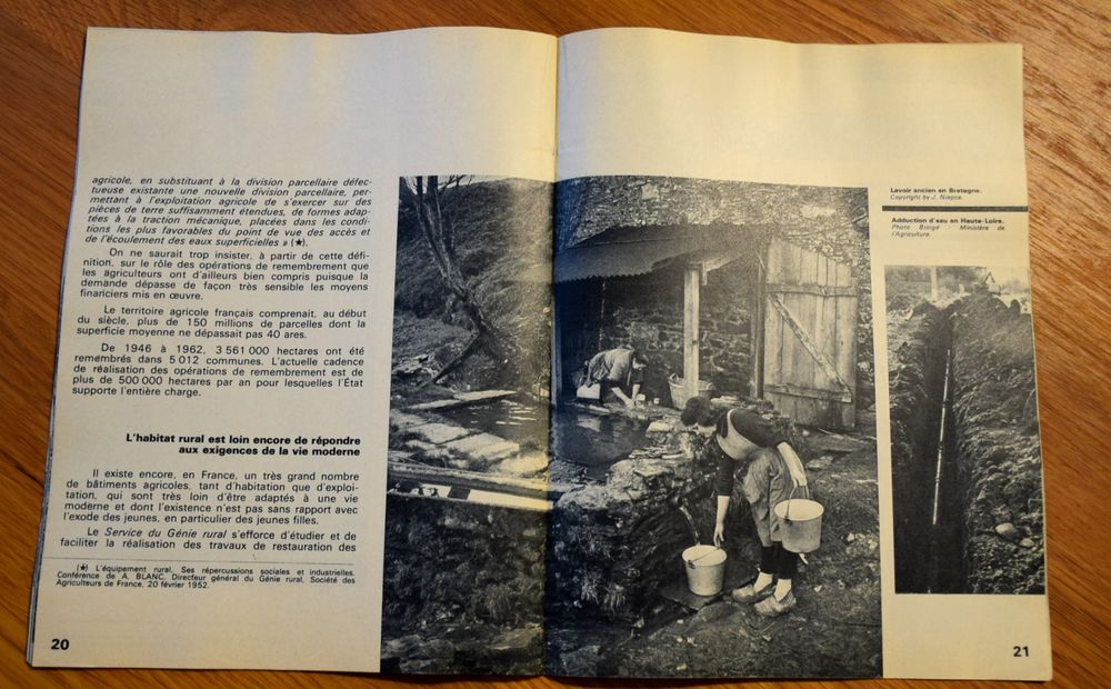 La Documentation Fran&ccedil;aise - G&eacute;nie Rural Modernisation 1965. Livres et BD
