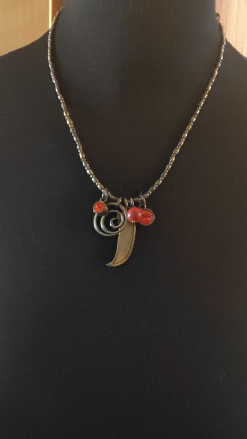 Collier vintage annes 90. Dyrberg/ Kern 75 Verneuil-sur-Seine (78)