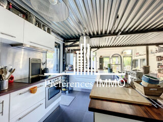  Loft  vendre 4 pices 124 m