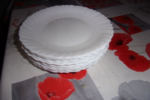 assiette  plate , creuse dessert 1 Maury (66)