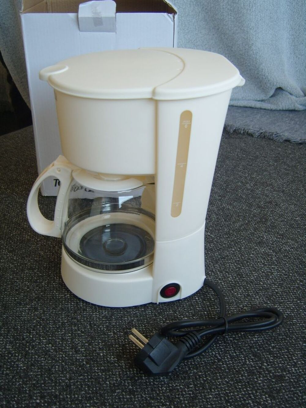 Cafeti&egrave;re 6 tasses TORREFIA Electrom�nager